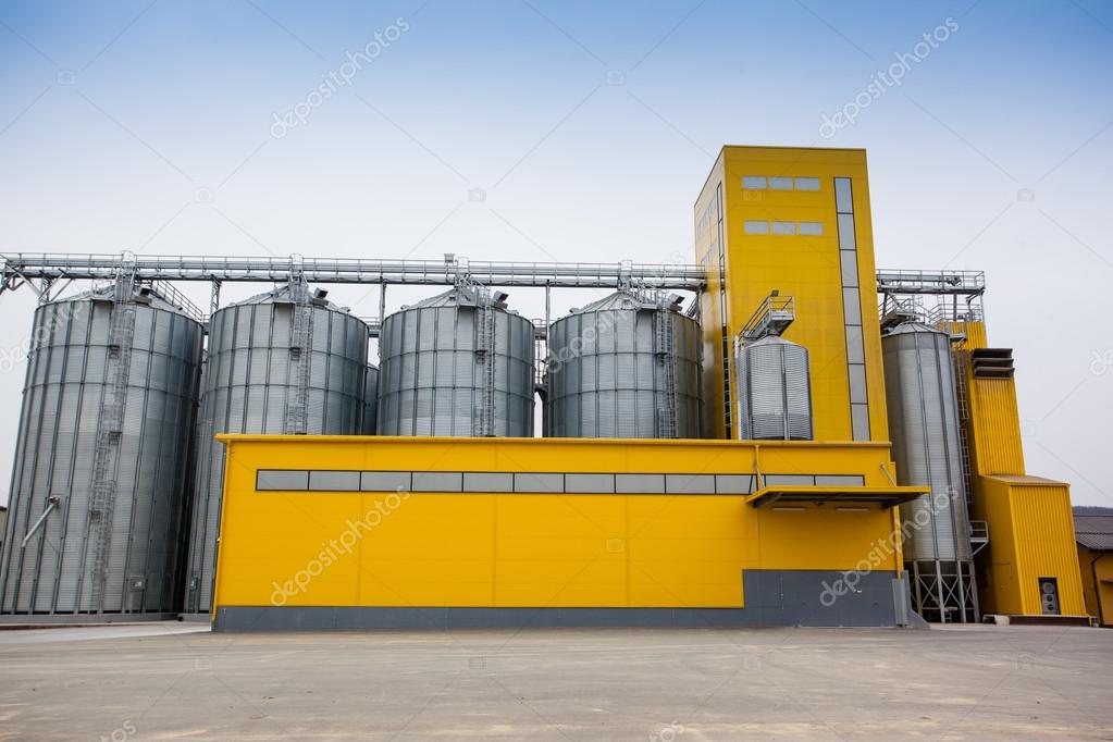 depositphotos_67488053-stock-photo-cereal-silos